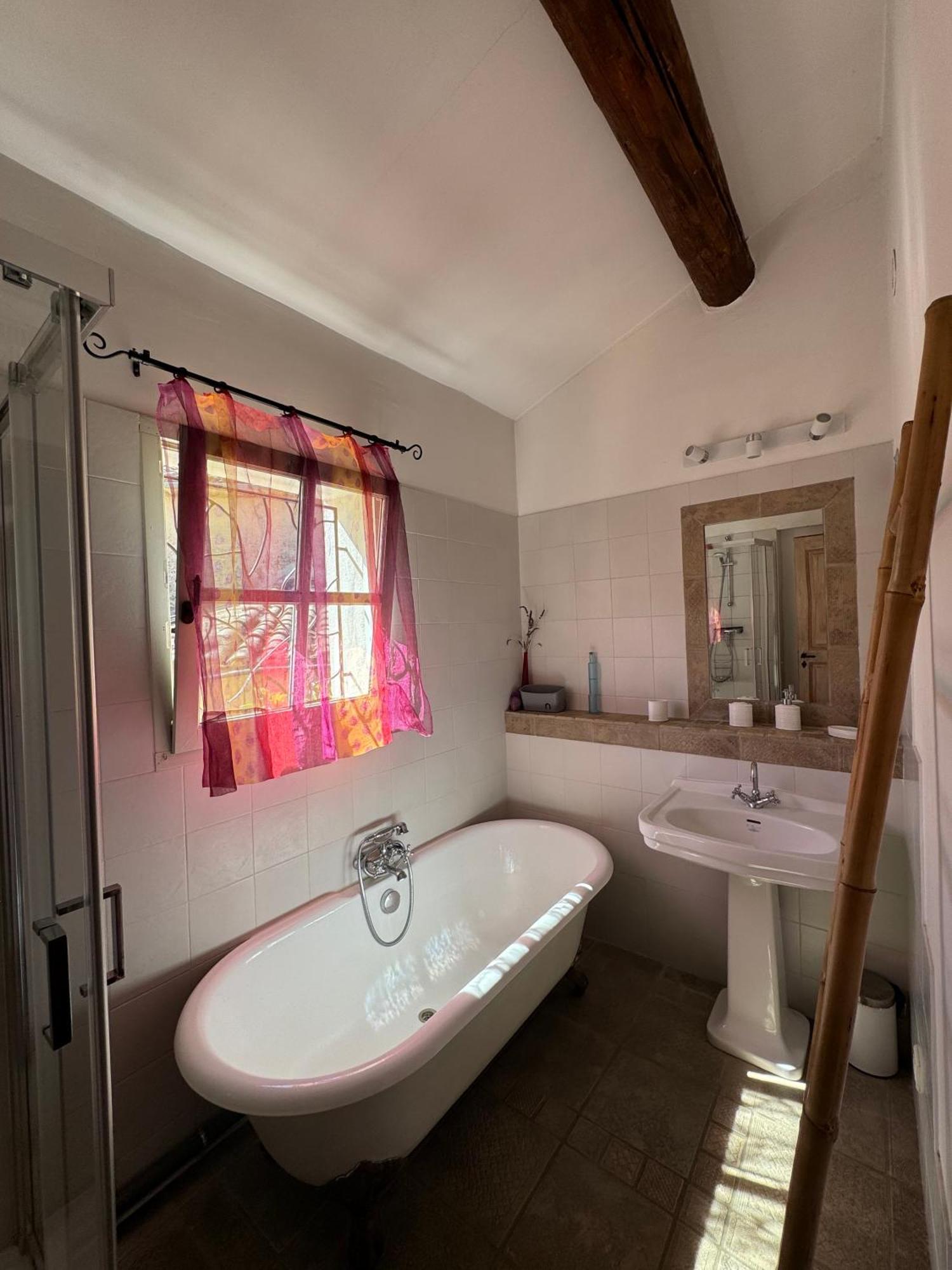 La Boissetane, Maison Provencale Avec Piscine Et Jardin, Au Pied Du Luberon Saint-Martin-de-Castillon Eksteriør bilde
